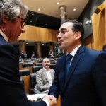El PP critica a Albares por atribuir la crisis de Ceuta a "bulos" y Vox lo acusa de "colaborar"