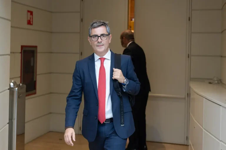 Bolaños cuestiona los argumentos del Supremo sobre el voto de nacionalizados por la ley de nietos