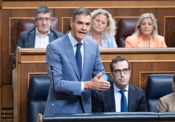 Sánchez culpa a Ceuta de menores en la calle: "Pregúntaselo a Vivas", dice el PP que es un "p...