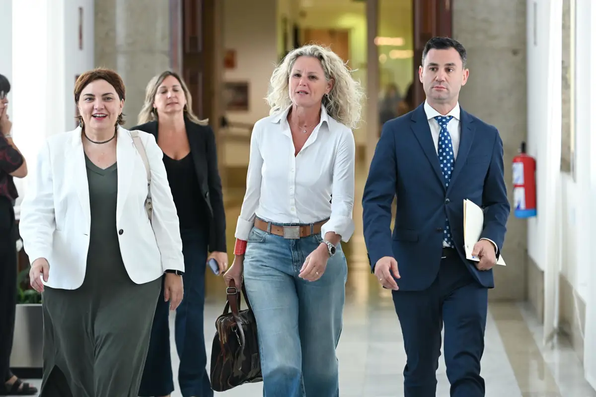 El PSOE califica de "incomprensible" el rechazo de Junts y negociará hasta el último instante