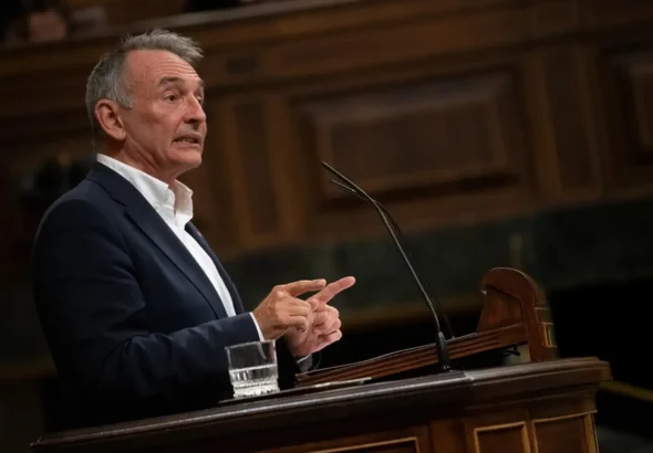 Enrique Santiago propone elecciones anticipadas para reflejar la indignación en las urnas
