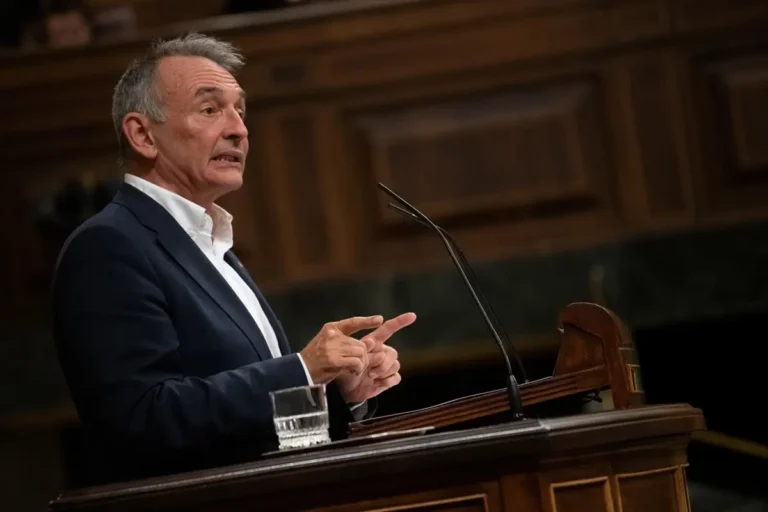 Enrique Santiago propone elecciones anticipadas para reflejar la indignación en las urnas