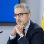 El gobierno califica de "papel mojado" el contrato de Feijóo por impugnar los impuestos y las